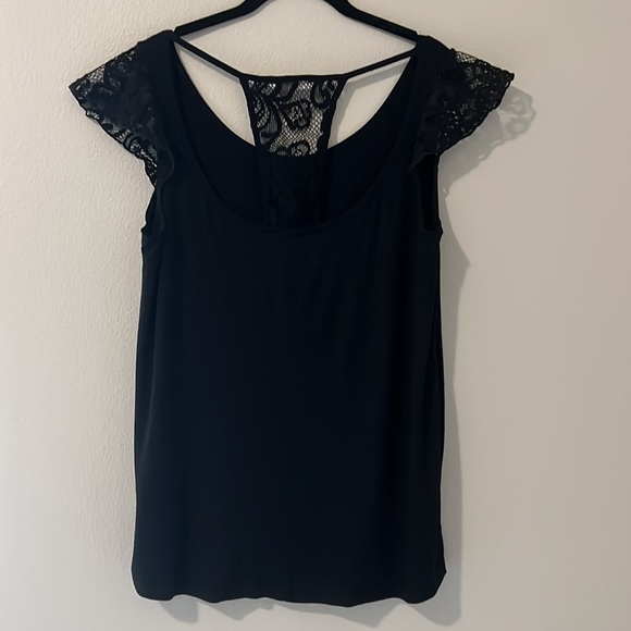 Blakeley black top with lace shoulders and back - Picture 5 of 6
